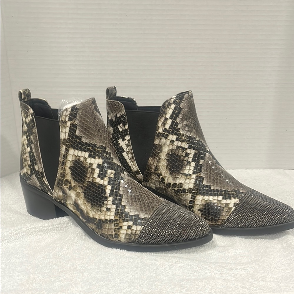 Report Brown Ankle Boots with Snakeskin Print